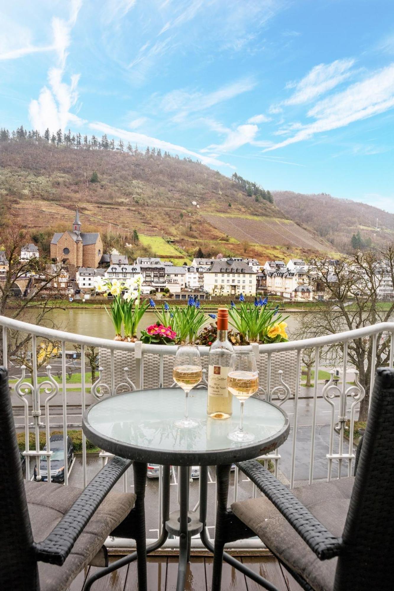 Hotel Germania Cochem Exteriör bild
